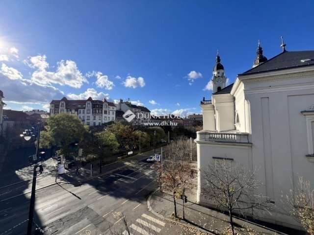 Eladó téglalakás, Budapesten, VIII. kerületben 76.9 M Ft