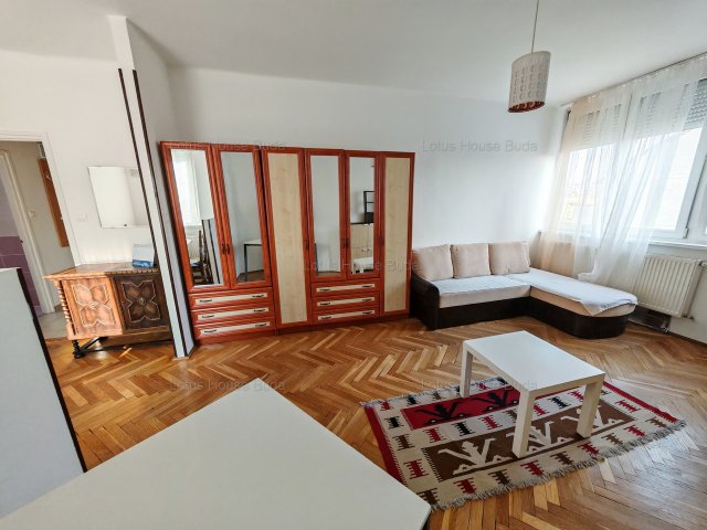 Kiadó téglalakás, albérlet, XI. kerületben, Nándorfejérvári úton