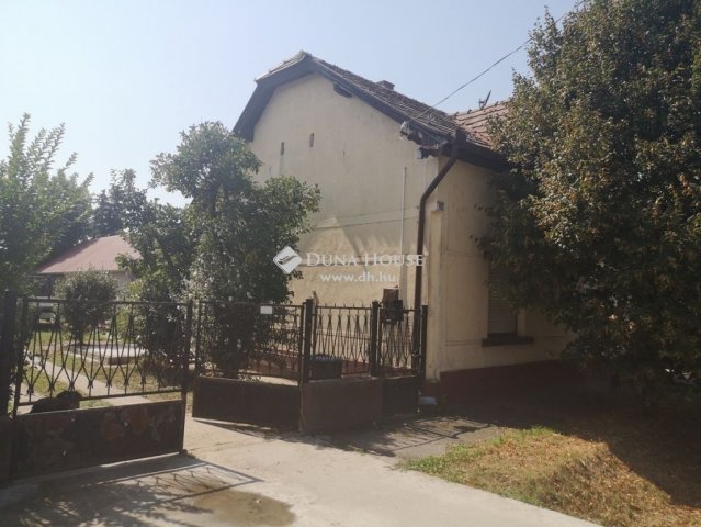 Eladó családi ház, Halásztelken 68 M Ft, 4 szobás