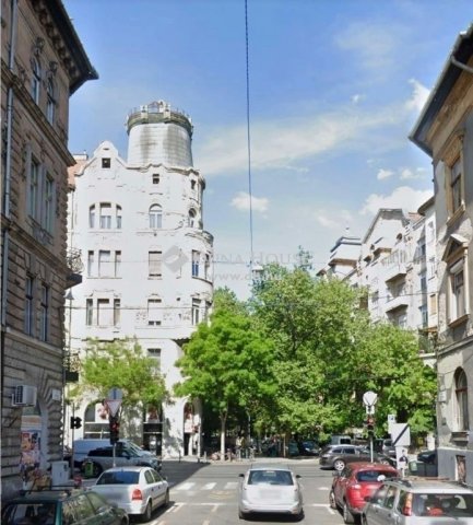 Eladó téglalakás, Budapesten, XIV. kerületben 174 M Ft, 8 szobás