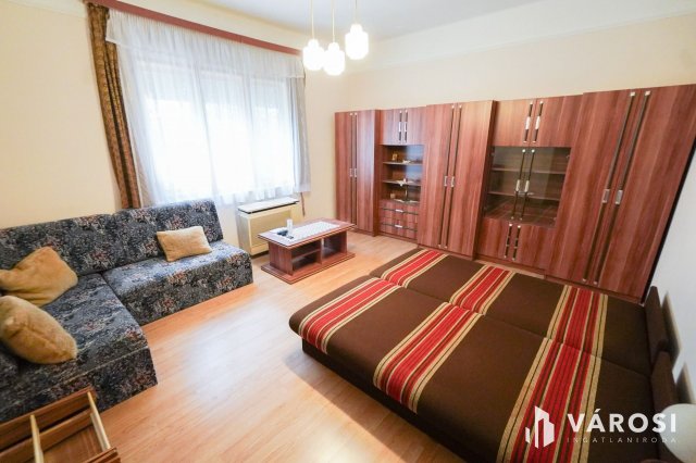 Eladó családi ház, Kápolnásnyéken 94.9 M Ft, 4 szobás
