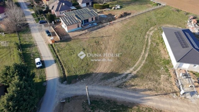 Eladó telek, Görcsönyben 9.99 M Ft / költözzbe.hu