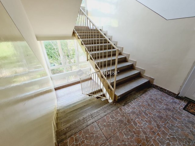 Eladó téglalakás, Békéscsabán 22.5 M Ft, 2 szobás