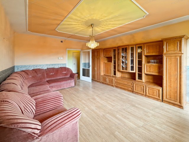 Eladó téglalakás, Kecskeméten 44.99 M Ft, 3 szobás