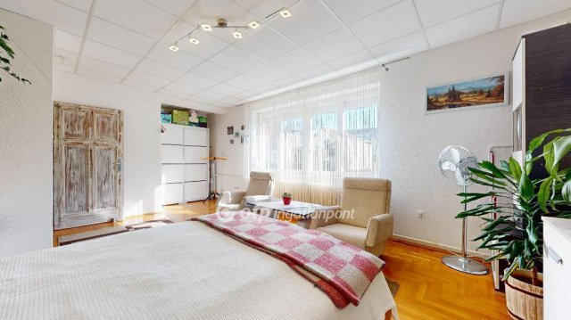 Eladó családi ház, Miskolcon 63.99 M Ft, 3 szobás