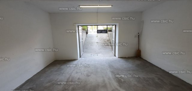 Eladó garázs, Budapesten, XIV. kerületben 14.9 M Ft, 1 szobás
