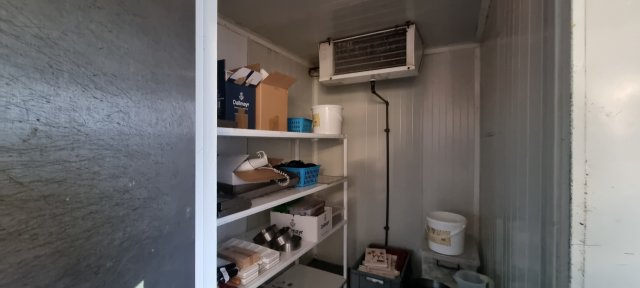 Kiadó üzlethelyiség, Debrecenben 430 E Ft / hó