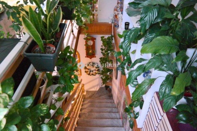 Eladó téglalakás, Budapesten, XX. kerületben 38.5 M Ft, 2 szobás