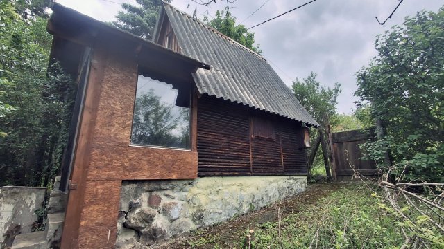 Eladó nyaraló, Gyöngyösön 2.8 M Ft, 2 szobás