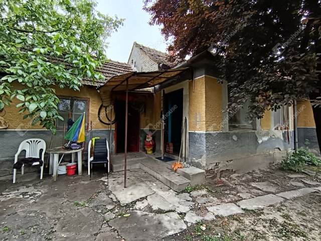 Eladó családi ház, Nagyatádon 19.9 M Ft, 2 szobás