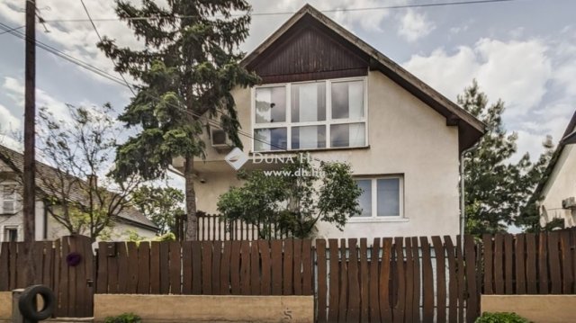Eladó családi ház, Fóton 159 M Ft, 7 szobás