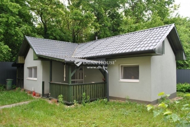 Eladó családi ház, Budapesten, XVIII. kerületben 64.9 M Ft