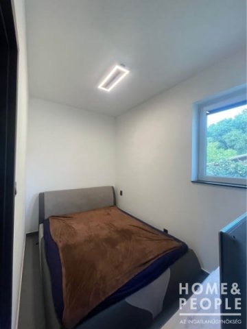 Eladó nyaraló, Szegeden 34.999 M Ft, 1+2 szobás