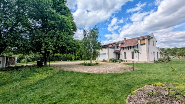 Eladó családi ház, Kecskeméten 185 M Ft, 4 szobás