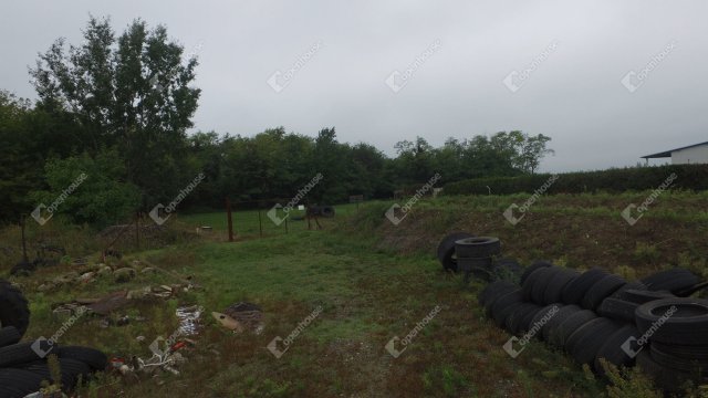 Eladó ipari ingatlan, Monoron 160 M Ft / költözzbe.hu