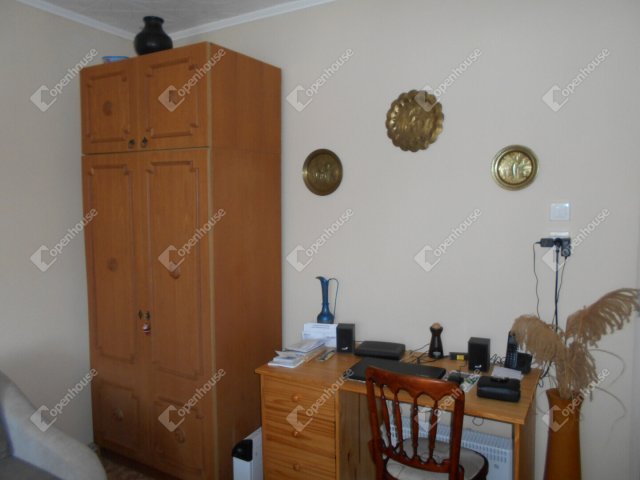 Eladó családi ház, Jászapátiban 14.9 M Ft, 3 szobás