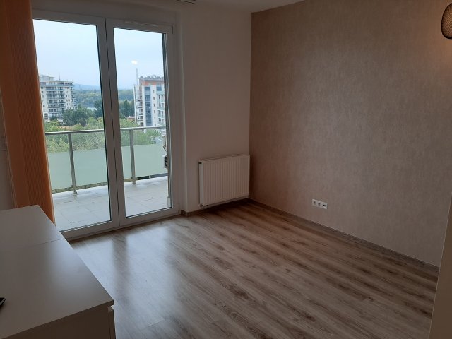 Kiadó téglalakás, albérlet, XIII. kerületben, Meder utcában