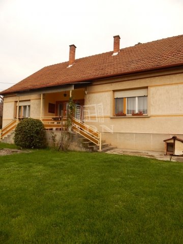 Eladó családi ház, Kaposváron 59.9 M Ft, 5 szobás