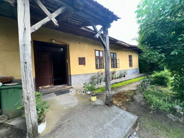 Eladó családi ház, Sárospatakon 6.5 M Ft, 2+1 szobás
