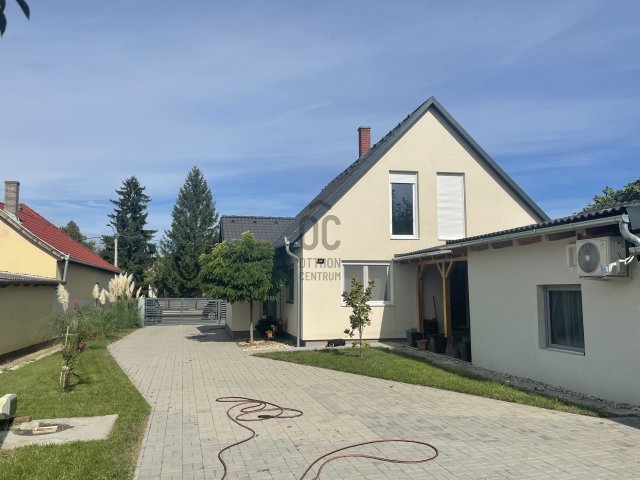 Eladó családi ház, Balatonszentgyörgyön 109.999 M Ft, 3 szobás