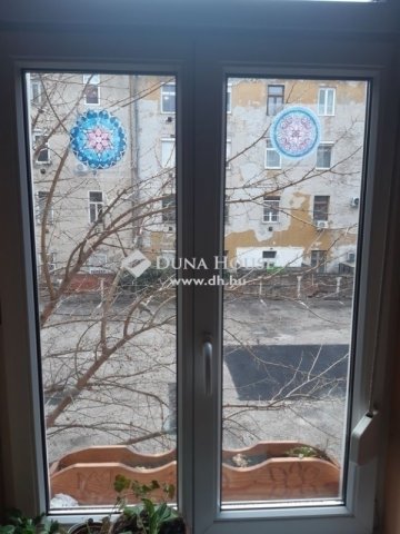 Eladó téglalakás, Budapesten, XIII. kerületben 65 M Ft, 1 szobás