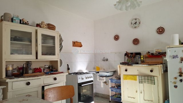 Eladó családi ház, Sárszentmihályon 38 M Ft, 2 szobás
