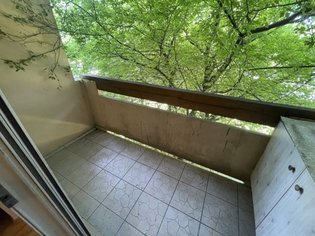 Eladó panellakás, Veszprémben 46.9 M Ft, 2 szobás
