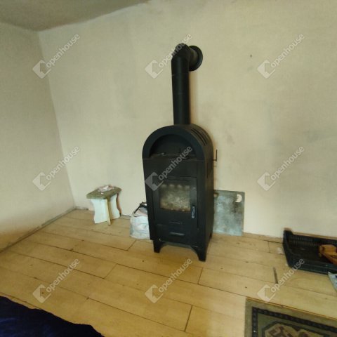 Eladó családi ház, Külsővaton 8.5 M Ft, 2 szobás