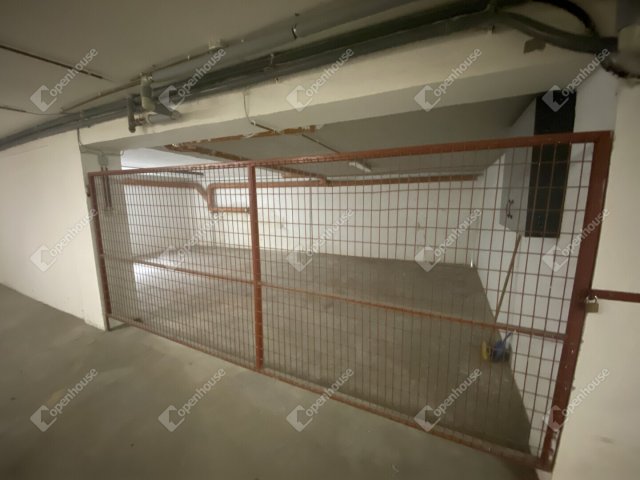 Kiadó garázs, Győrött 40 E Ft / hó / költözzbe.hu