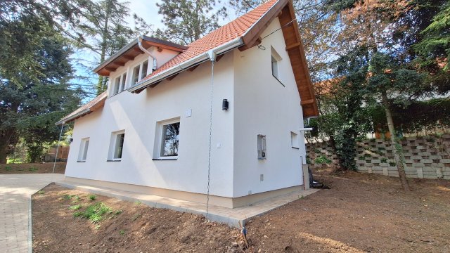 Eladó családi ház, Tahitótfalun 89.49 M Ft, 3 szobás