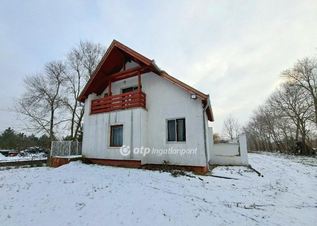 Eladó családi ház, Nyíregyházán 105 M Ft, 5 szobás