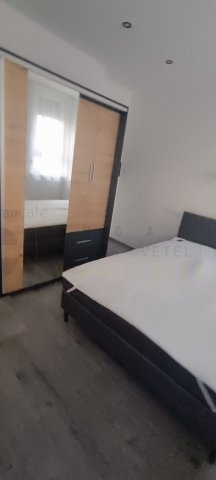 Kiadó téglalakás, albérlet, Szegeden 180 E Ft / hó, 2 szobás