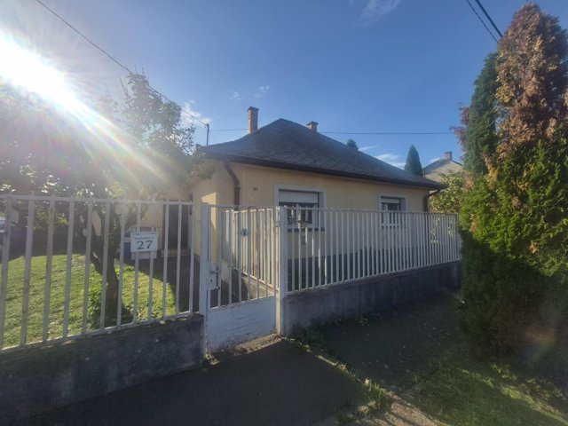 Eladó családi ház, Visontán 37 M Ft, 3 szobás