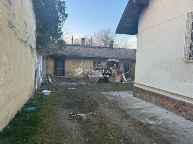 Eladó családi ház, Budapesten, XVIII. kerületben 44.9 M Ft