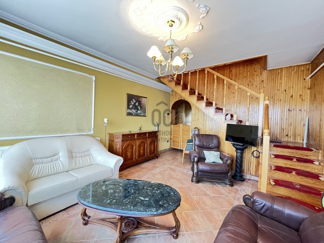 Eladó családi ház, Derecskén 74.9 M Ft, 5 szobás