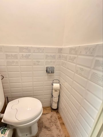 Eladó panellakás, Pécsett, Polgárszőlő utcában 44.9 M Ft