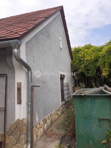 Eladó családi ház, Tihanyban 210 M Ft, 3 szobás