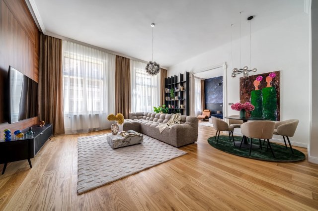 Kiadó téglalakás, albérlet, Budapesten, V. kerületben, 3 szobás