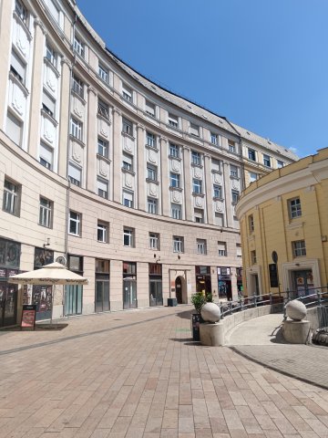 Eladó téglalakás, Budapesten, VIII. kerületben 109.99 M Ft