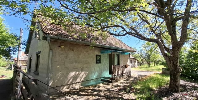 Eladó családi ház, Tápiógyörgyén 16.9 M Ft, 2 szobás