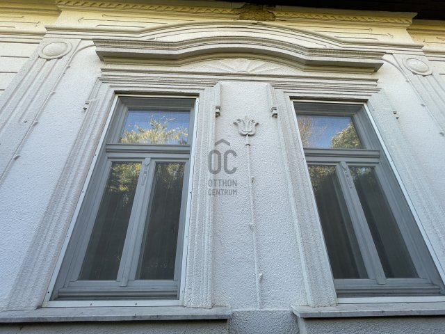 Eladó családi ház, Kecskeméten 149.9 M Ft, 7 szobás