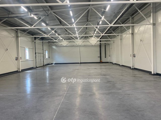 Kiadó ipari ingatlan, Nyíregyházán 1230 E Ft / hó