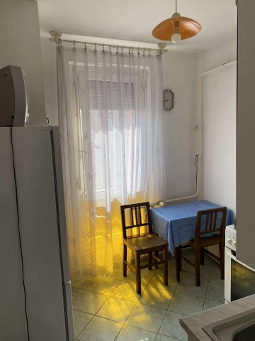 Eladó panellakás, Kaposváron, Füredi utcában 30.6 M Ft