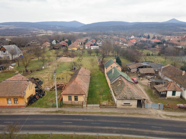 Eladó családi ház, Letkésen 13 M Ft, 3 szobás