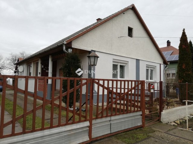 Eladó családi ház, Hejőkeresztúron 52 M Ft, 4 szobás