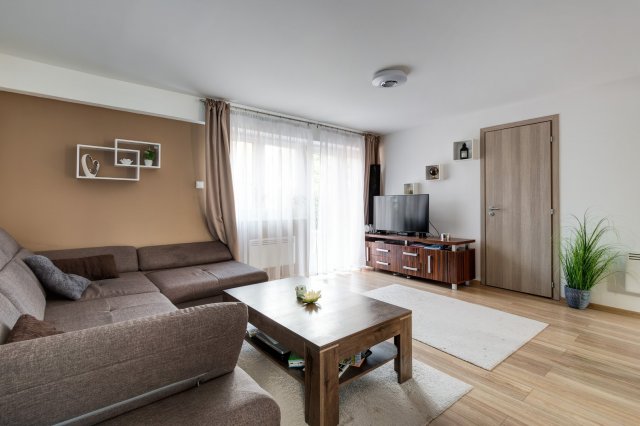 Eladó családi ház, Budapesten, III. kerületben 89 M Ft, 3 szobás