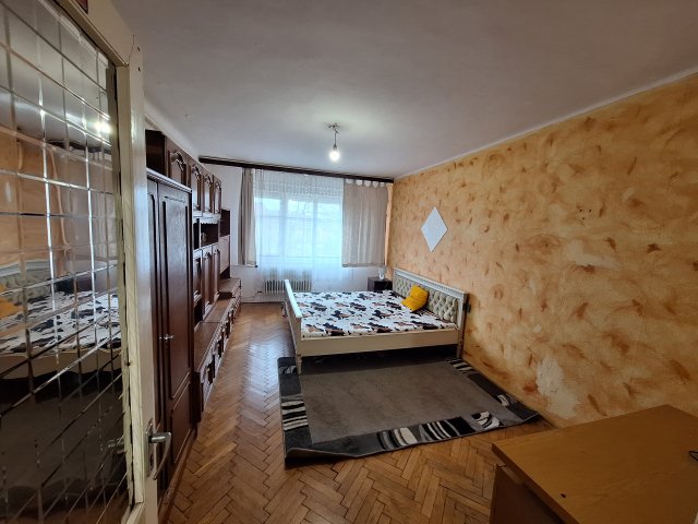 Eladó téglalakás, Bicskén 36.8 M Ft, 2 szobás