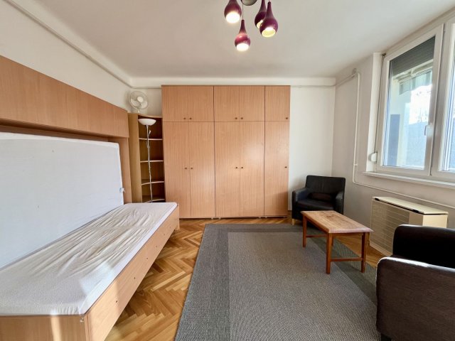 Eladó téglalakás, Debrecenben 54.9 M Ft, 3 szobás