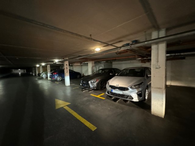 Eladó garázs, Budapesten, XI. kerületben 23.8 M Ft