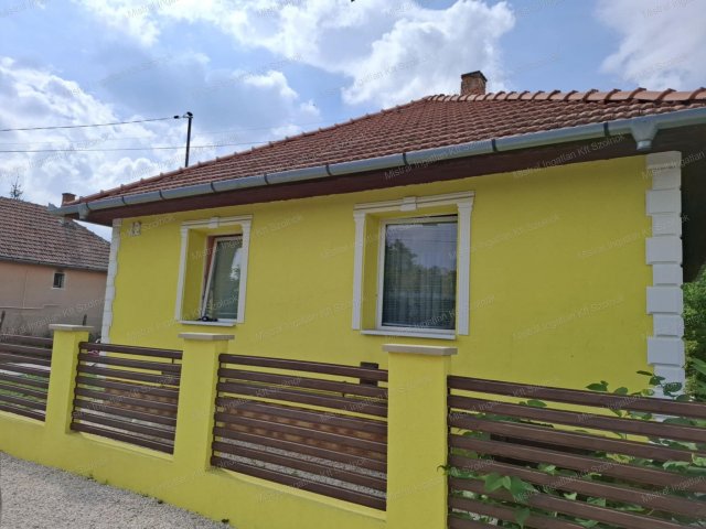 Eladó családi ház, Zagyvarékason 27.9 M Ft, 3 szobás